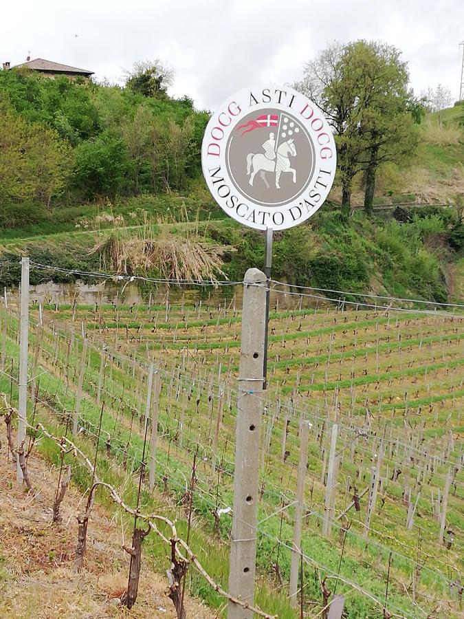 Calamandrana La Giribaldina Winery & Farmhouse מראה חיצוני תמונה